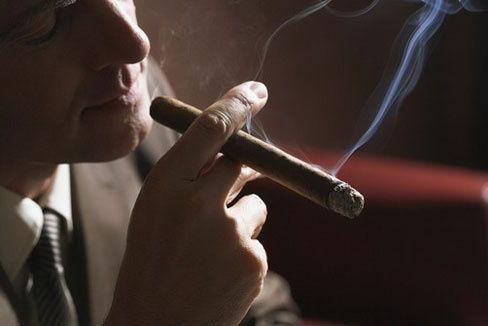 抽国产雪茄的理由视频,探寻独特风味与民族情怀